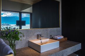 Yakamoz Erhai Hotel