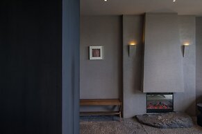Yakamoz Erhai Hotel