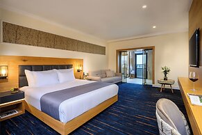 OAKS HOTEL
