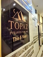 Topaz Pyramids view inn