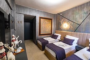 Parnassius Hotel
