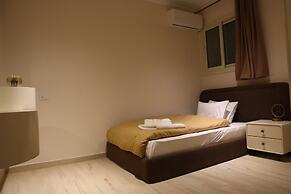 Calma Hotel