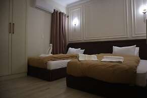 Calma Hotel