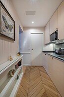 LE BEAU MARAIS