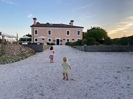 Manor in Marche With Pool and Adriatic Views