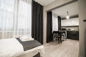 Opera Wall Suite