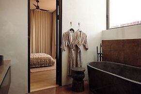 Five Stories Villas by SUOM