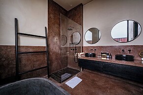 Five Stories Villas by SUOM