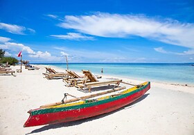 Gili White Bamboo by Secoms