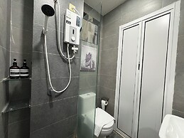 Neu Suites by Manhattan Group