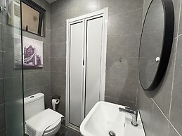 Neu Suites by Manhattan Group