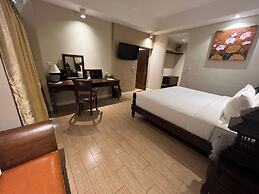 Kokhaburi Hotel
