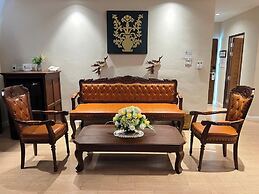 Kokhaburi Hotel