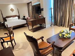 Kokhaburi Hotel
