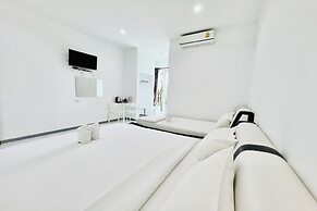 Parichat Bandung Hotel