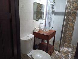 The Forest Hill Cafe & Homestay