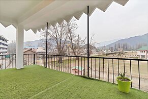 Treebo Vitasta Villa