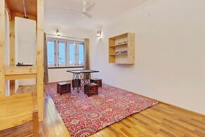 Treebo Vitasta Villa