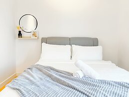 Edumetro by Manhattan Group