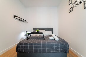 Edumetro by Manhattan Group