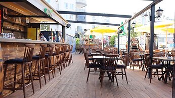 Zeynel Hotel