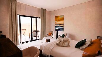 Utopia Blue Resort