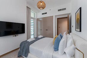 Vibrant 2BR Miami Vibes at Business Bay