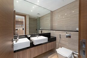 Vibrant 2BR Miami Vibes at Business Bay