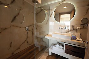 Lumi by Atasagon Wellbeing Bodrum