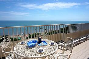 Porto Santa Margherita Beach Stay