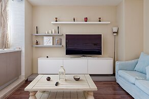 Vesta - Luxury APT - 3BR - Park View Residence