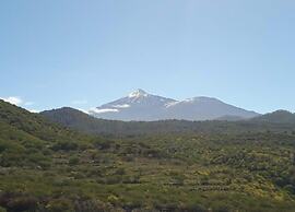 Holiday Home in Tenerife With Mountain Views