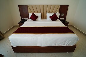 Ellora Hotel