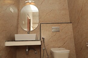 Ellora Hotel