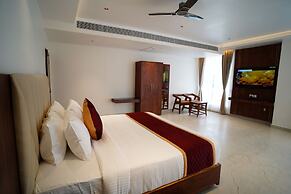 Ellora Hotel