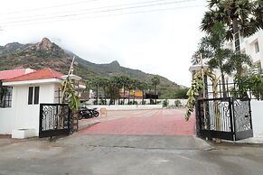 Ellora Hotel