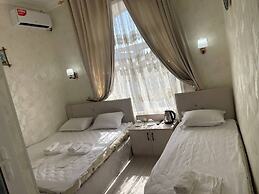 GREEN Hotel