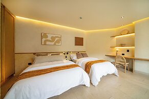 Moabi Hotel
