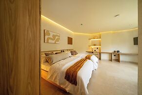 Moabi Hotel
