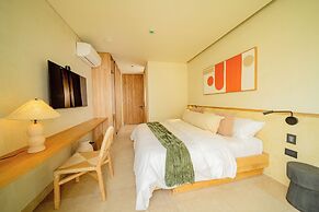 Moabi Hotel