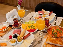 HİLL LİFE HOTEL