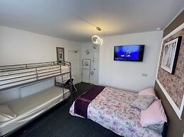 Backpackers Hotel