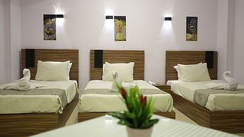 Good Season Hotel