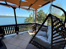 Villa Iskar Lake Residence