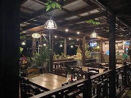 Joyce Garden Hotel