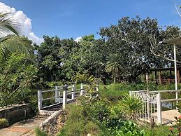 Joyce Garden Hotel