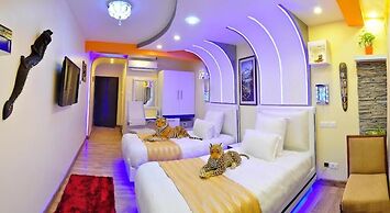 Royal Penguin Boutique Hotel And Spa