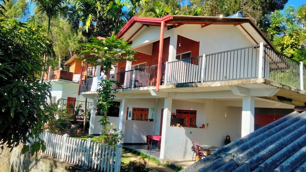 Pearl villa Ella