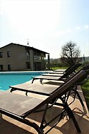 Apartment in Iseo With Pool