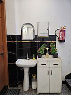 Shivam Guest House